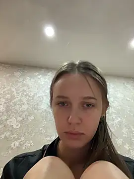 ElliRose live sex cam