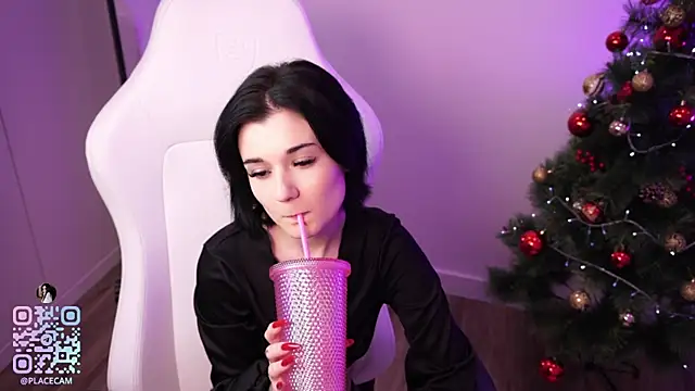 Lucy_Kitten's cam snapshot