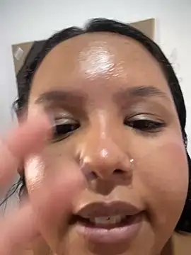 Bigostosa's cam snapshot