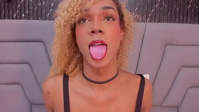 NaomiSteward live sex cam