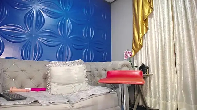 JolieDuvalle's cam snapshot