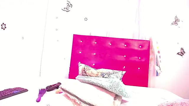 Naughty_choko's cam snapshot