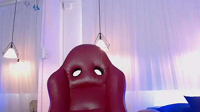 Paris_Blake's cam snapshot