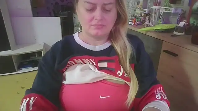 Meliss_Official9 live sex cam