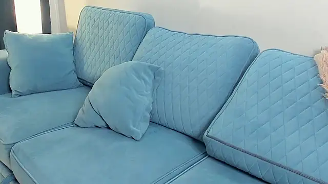 HienBiddie's cam snapshot