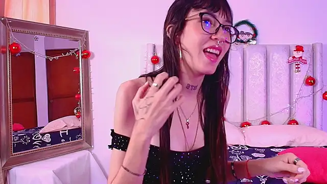 Ellie_Monroe's cam snapshot