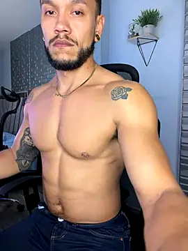 ARON_TAYLER01 live sex cam