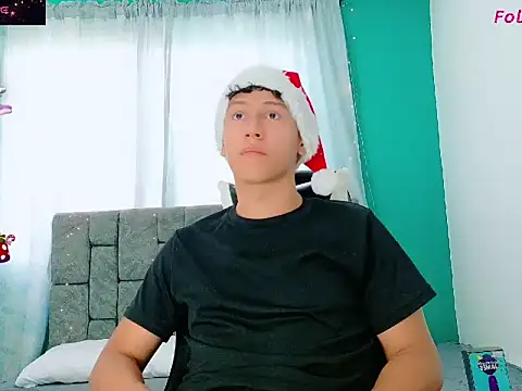 FelipeGonzalezz's cam snapshot