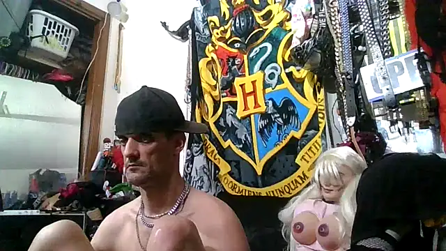 slinginbigD's cam snapshot