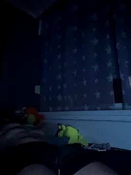 1Richrichard1's cam snapshot