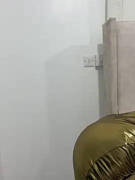 Nasty-bady's cam snapshot