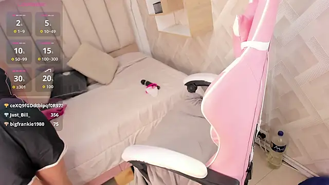 Clhoe_Johnson's cam snapshot