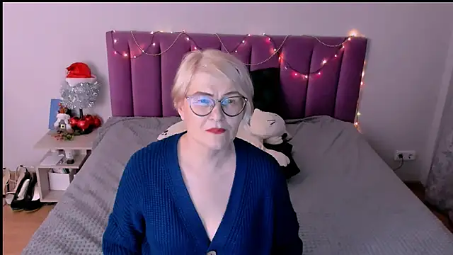 sabrinamacmarren's cam snapshot