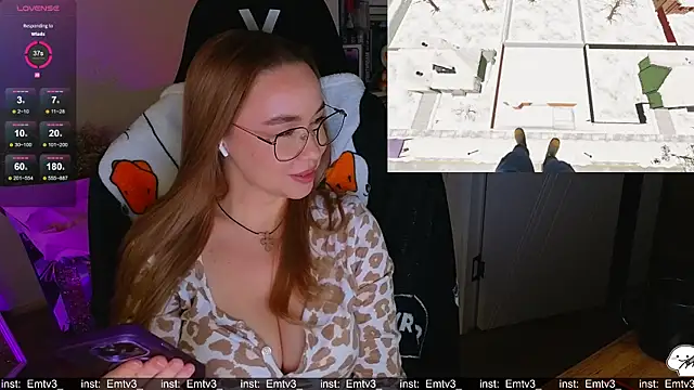 Emili1-'s cam snapshot