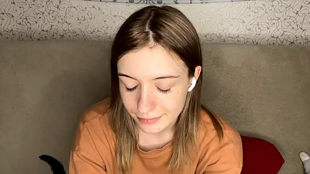 Shining_Robi's cam snapshot