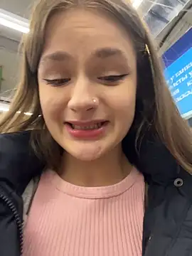 KittyQueeny live sex cam