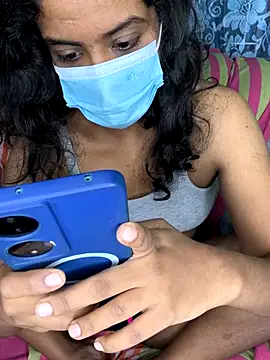 SukiyamaAsia's cam snapshot