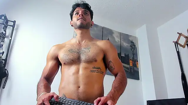 JuanBlade live sex cam