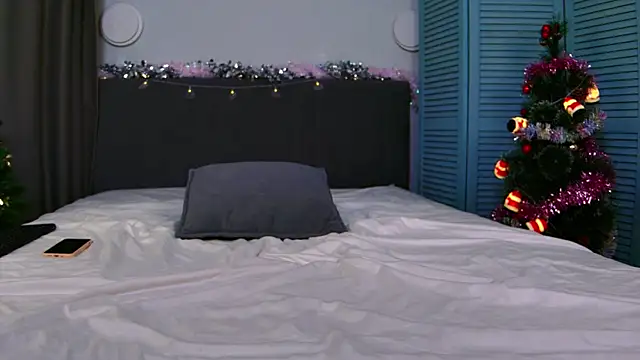 NatalieGold live sex cam