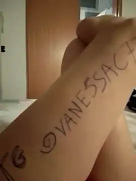 Karla77Bry's cam snapshot