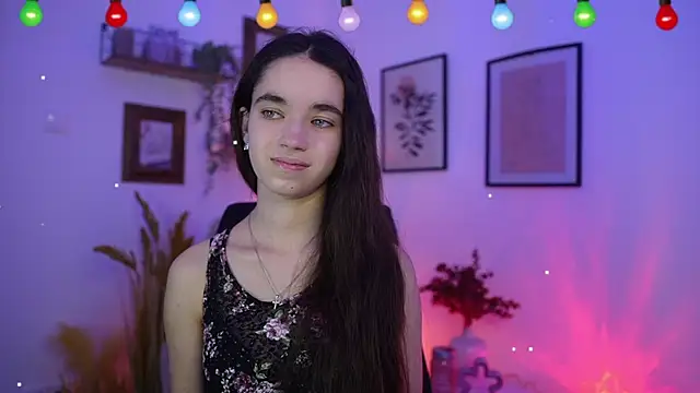 Gia_Paige18's cam snapshot