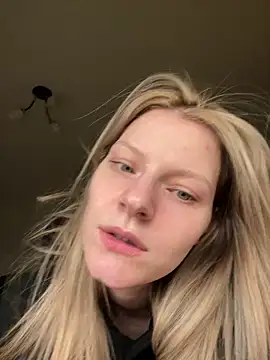 MaryHiggins's cam snapshot