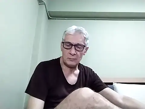 BIGUNCUTHARDCOCK's cam snapshot