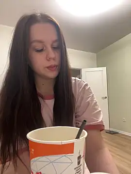 Marylallka5 live sex cam