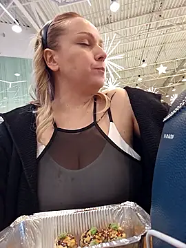 Bondgirl_013 live sex cam