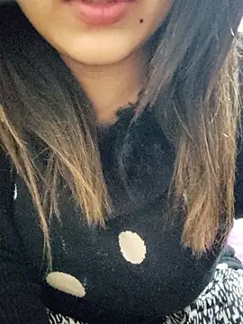 Tanha18 live sex cam