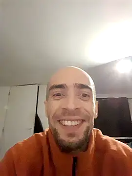 Kinshasa95 live sex cam