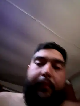 bigdickgio6923 live sex cam