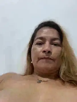 Jlo_69's cam snapshot