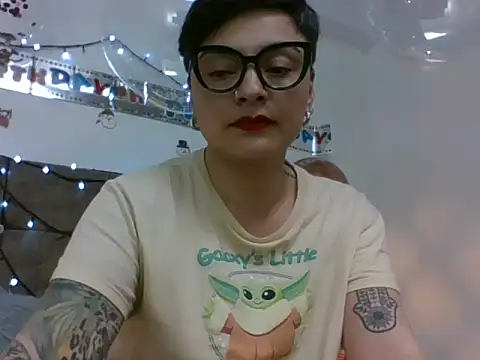 kat_paradise's cam snapshot