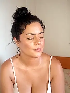 Zaahrinha's cam snapshot