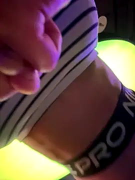 F3ckd0lllucy's cam snapshot