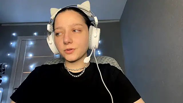 FaviolaHurl's cam snapshot