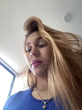 Nikii__ live sex cam