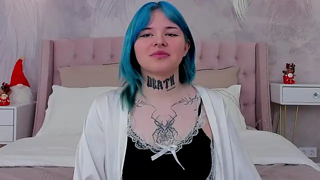 EmmaMalone's cam snapshot