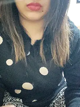 Tanha18 live sex cam