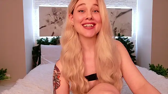 DeliaMoonlight's cam snapshot