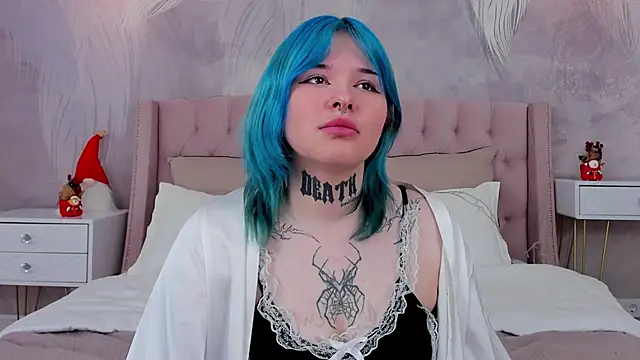 EmmaMalone's cam snapshot