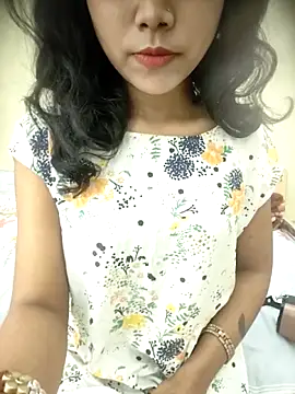 Snaya-baby's cam snapshot