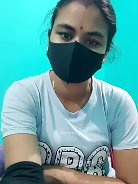 DivyaBhabhi69@xh's cam snapshot