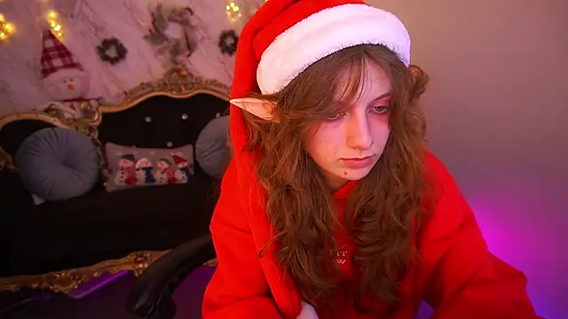 CuteeFoxy's cam snapshot