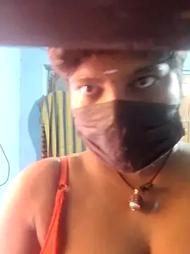 divyatamil143's cam snapshot