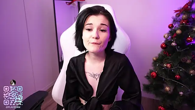 Lucy_Kitten's cam snapshot