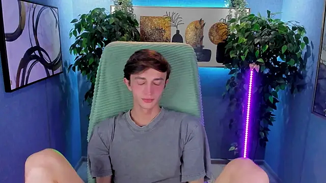 John_Weasley's cam snapshot