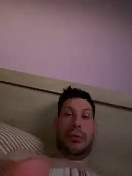 Taxidriver1988's cam snapshot