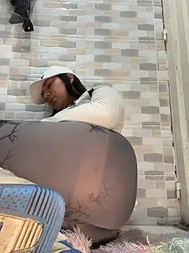 kim_monti live sex cam